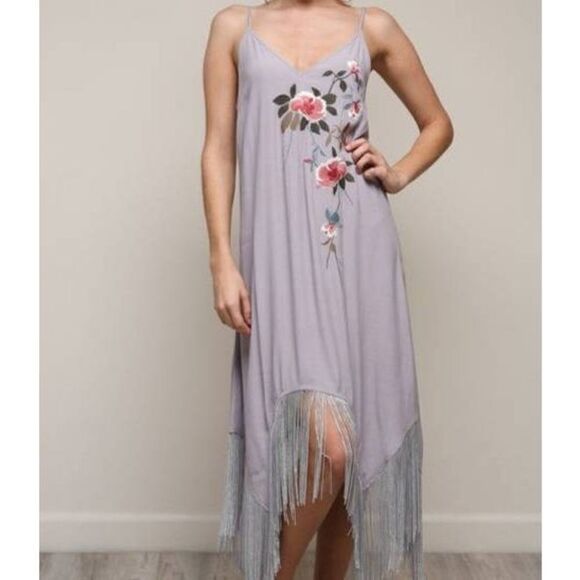 Mustard Seed Boho Floral Embroidered Dress with Fringe size M NWT - Picture 1 of 12